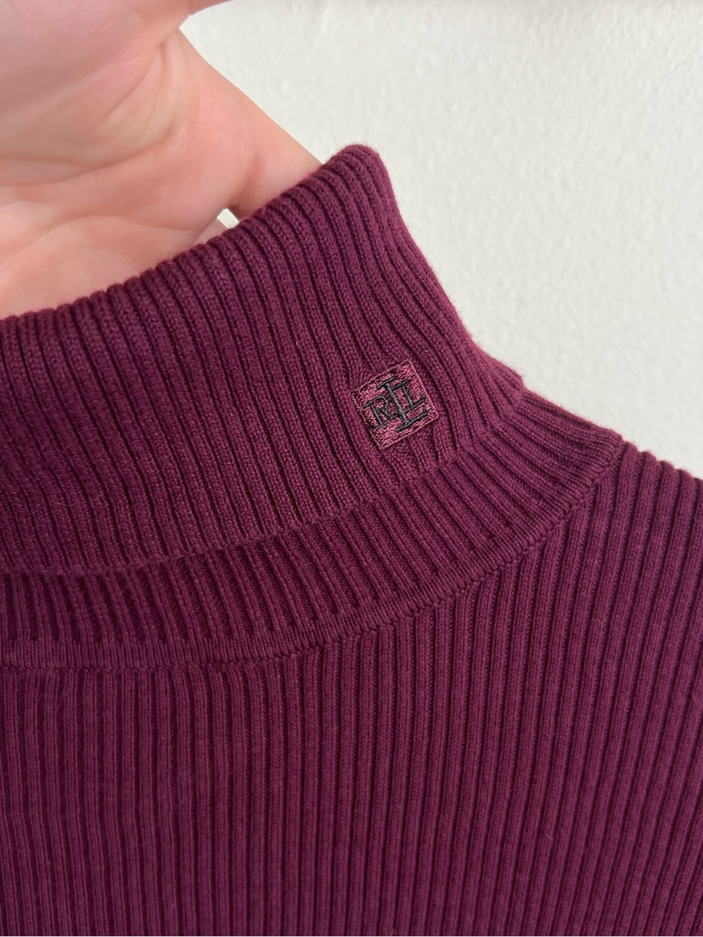 Ralph Lauren Plum Ribbed Turtleneck Sweater - Picture 4 of 6
